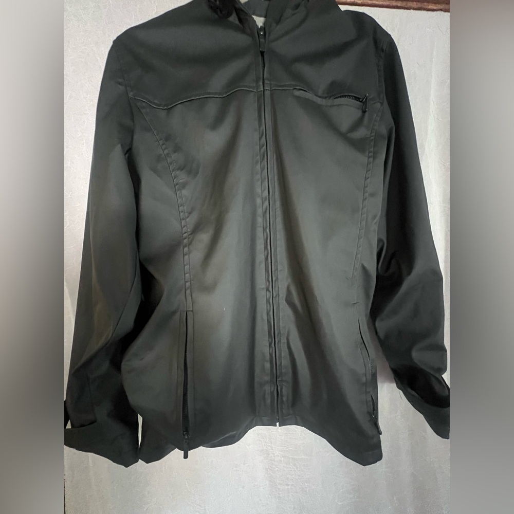 Black Jacket - Picture 2 of 6